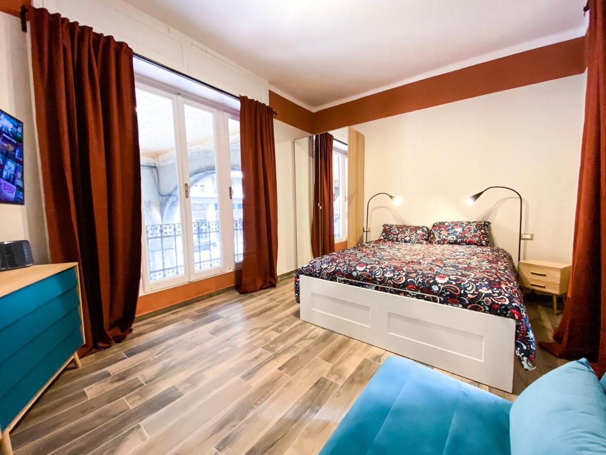 Apartmán A 2 Passi Dal Centro Janov Exteriér fotografie